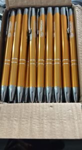 canetas-de-metal-dourada-gravacao-laser-Atlas-Memory